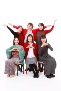 同級生のみなさまでお越しくださいました、昔に戻ったような最高の笑顔で!