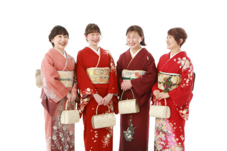 還暦記念をお着物で、仲良し四名さま思わず笑みがこぼれます^^